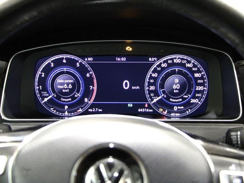 Volkswagen Golf 1.5 TSI EVO Highline BM DSG