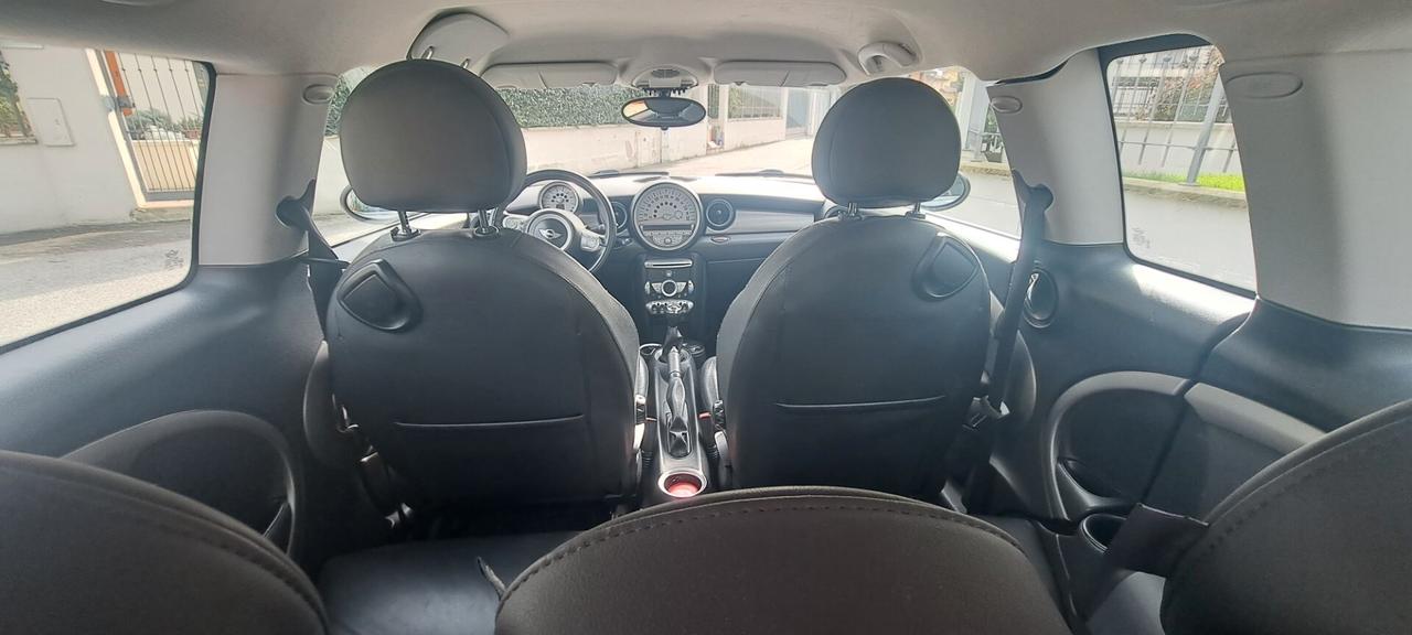 Mini Cooper D Clubman NEOPATENTATI