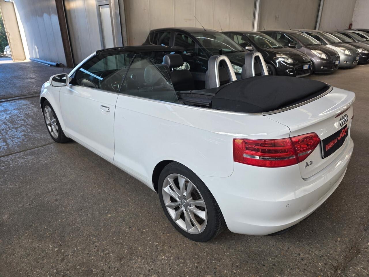 Audi A3 Cabrio 1.6 TDI 105 CV CR Ambition