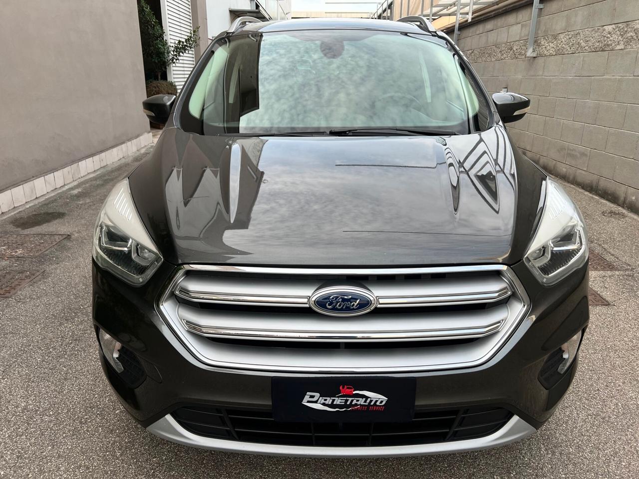 Ford Kuga 1.5 tdci 120cv TITANIUM NAVI/CAMERA/PDC/17; PERF.