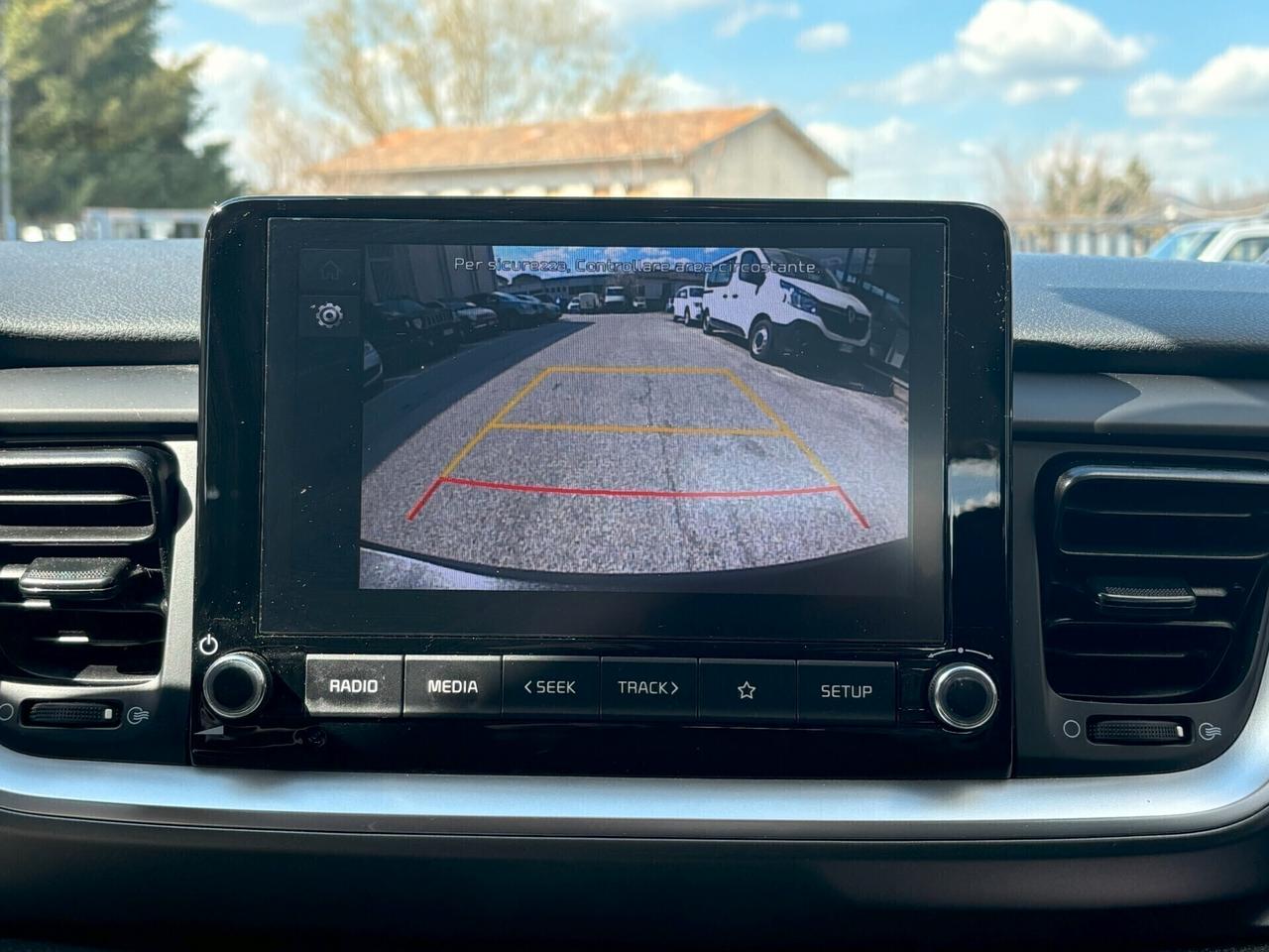 Kia Stonic 1.0 T-GDi 100 CV MHEV iMT Style - NEOPATENTATI