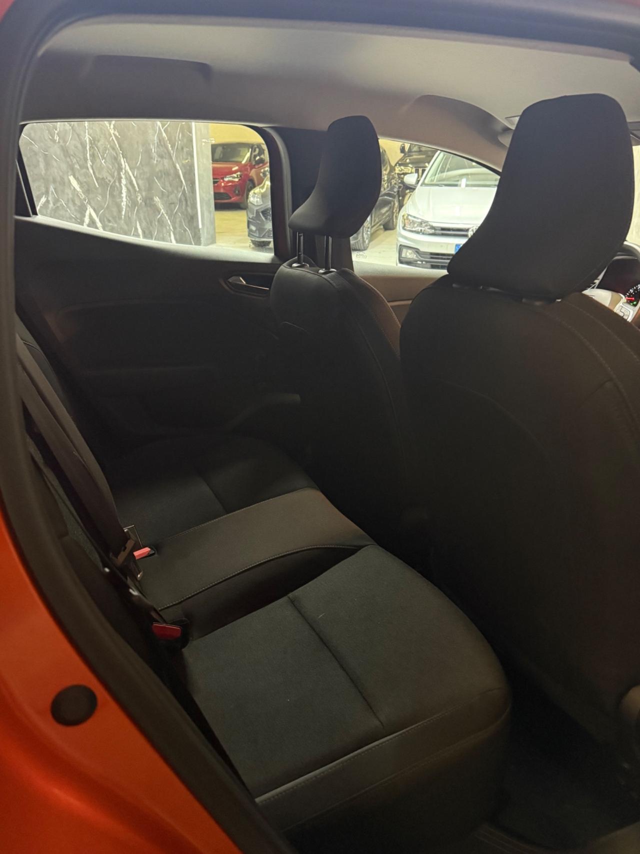 Renault Clio 2023 48.000 km