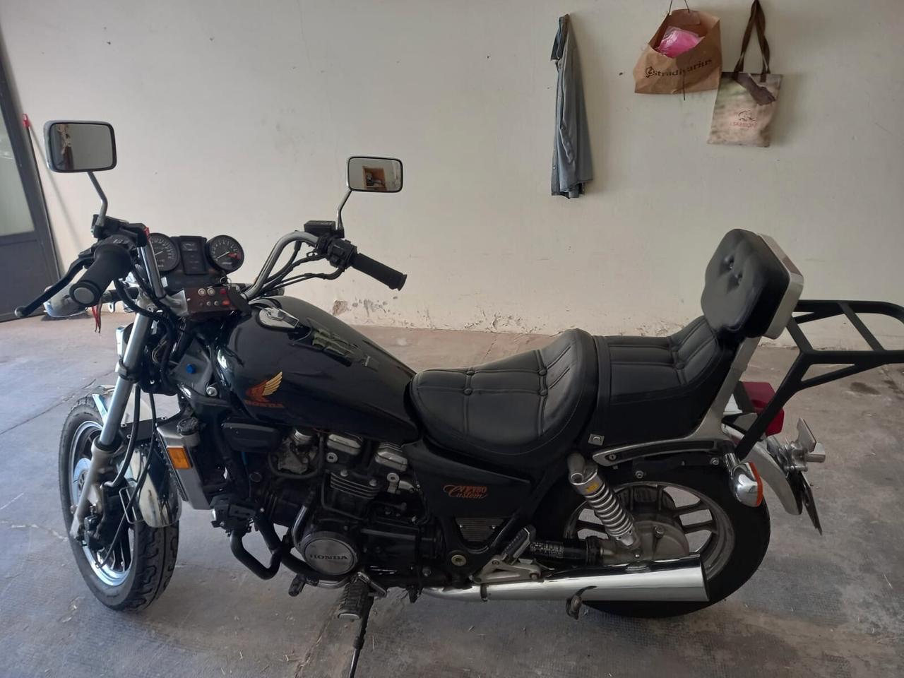 Honda VF 750 FMI
