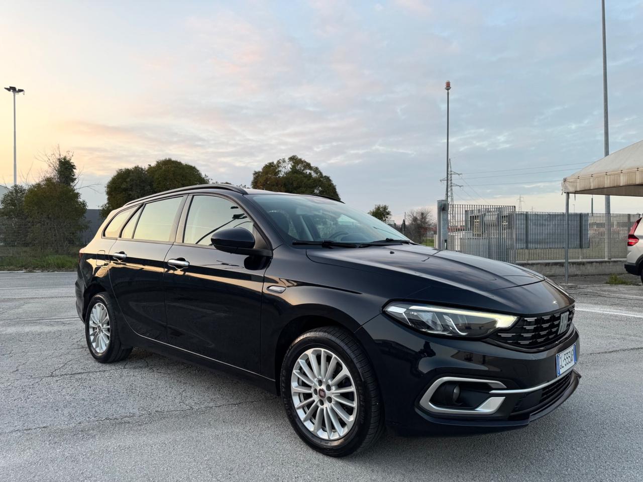 FIAT TIPO 1.6 Mjt 130Cv S.W. - Led Navi