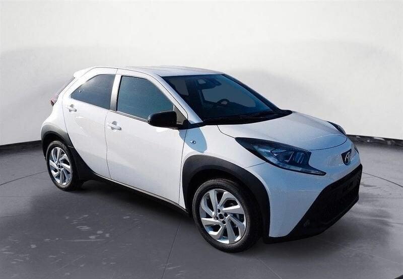 Toyota Aygo X 1.0 VVT-i 72 CV 5 porte Active KM 0 VARI COLORI