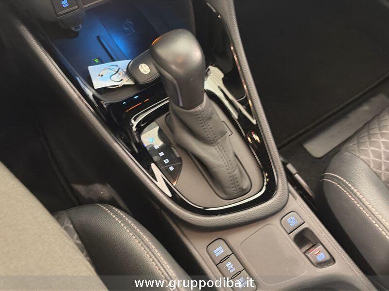 Toyota Yaris IV 2020 1.5h Lounge