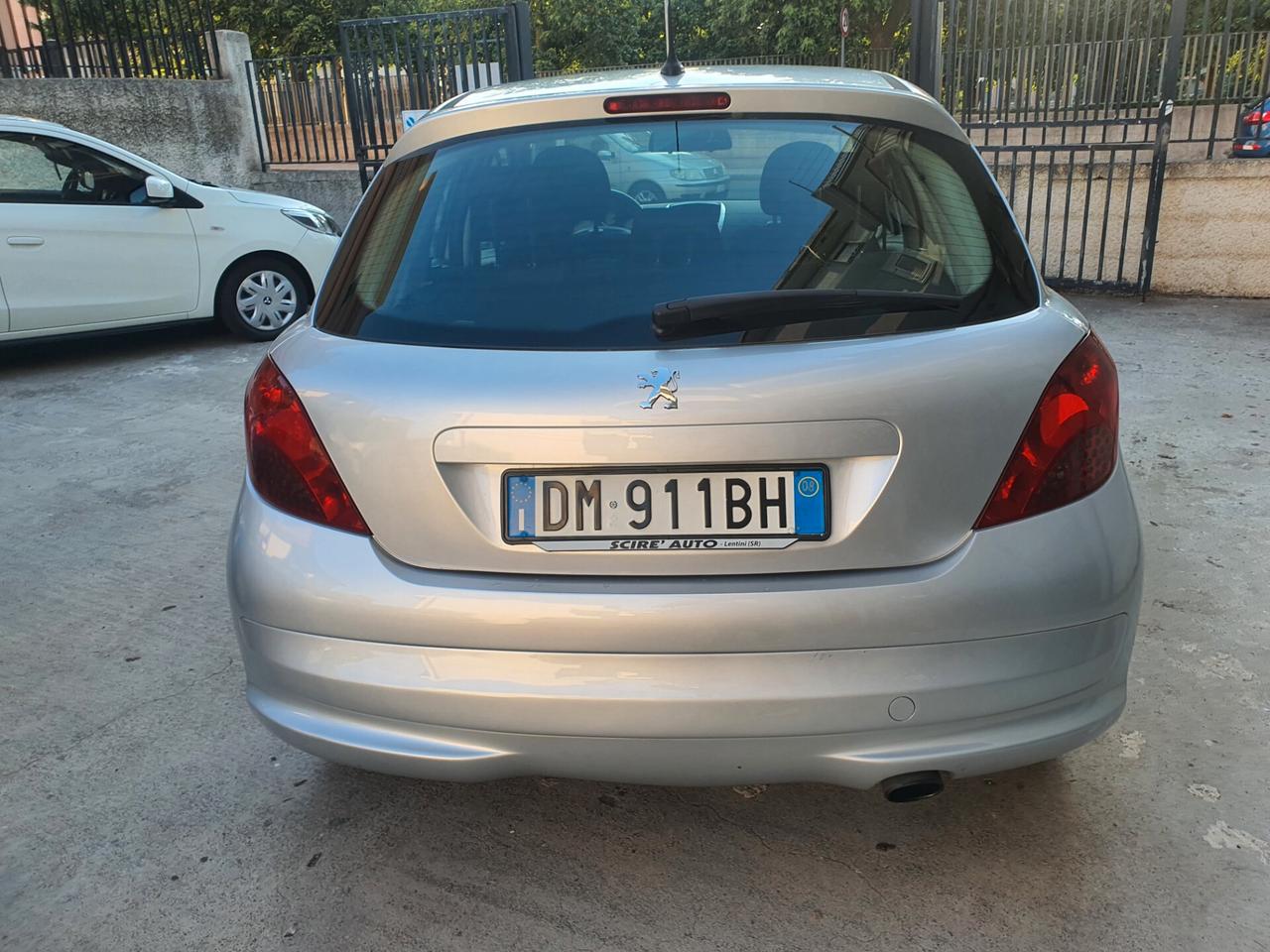Peugeot 207 1.6 HDi 90CV 5p. XS