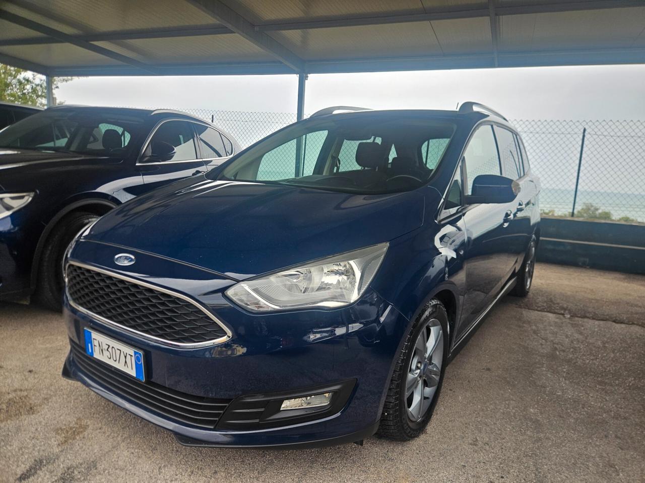 Ford C-Max7 1.5 TDCi 95CV Business 7posti