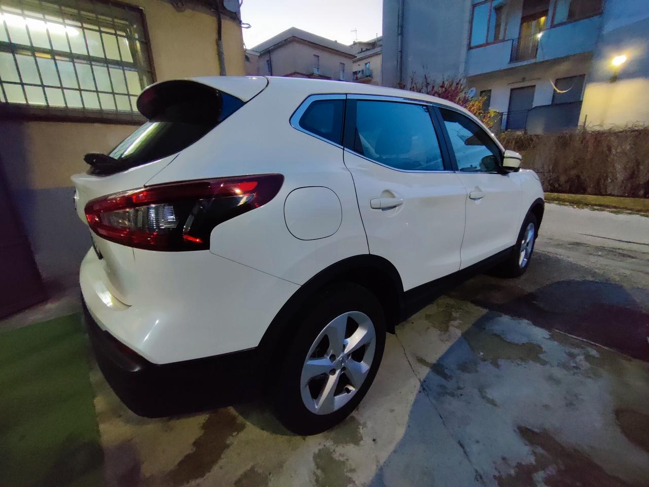 Nissan Qashqai 1.5 dCi Business