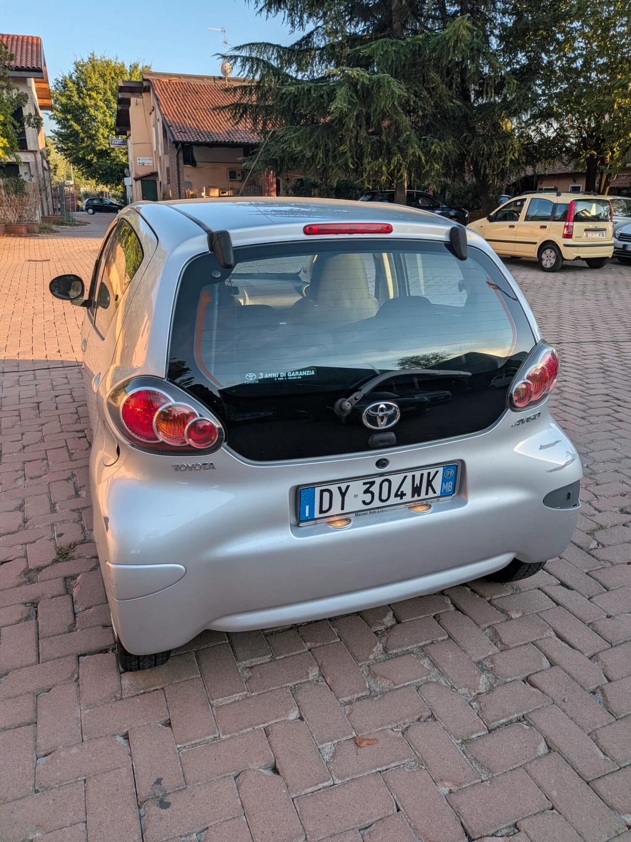Toyota Aygo 1.0 12V VVT-i 5 porte Sol