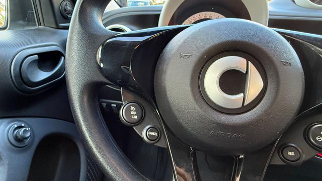 SMART ForFour 70 1.0 PASSION *C.L.15*BLUETOOTH*CRUISE*