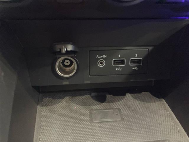 RENAULT Clio 5 Porte 1.6 E-Tech full hybrid 145cv Techno A