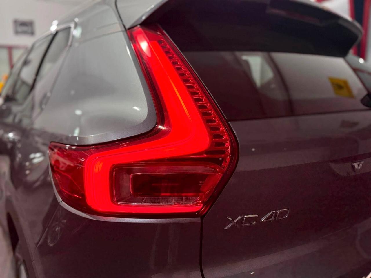 Volvo XC40 2.0 D3 150cv Geartronic Momentum 2018 AWD