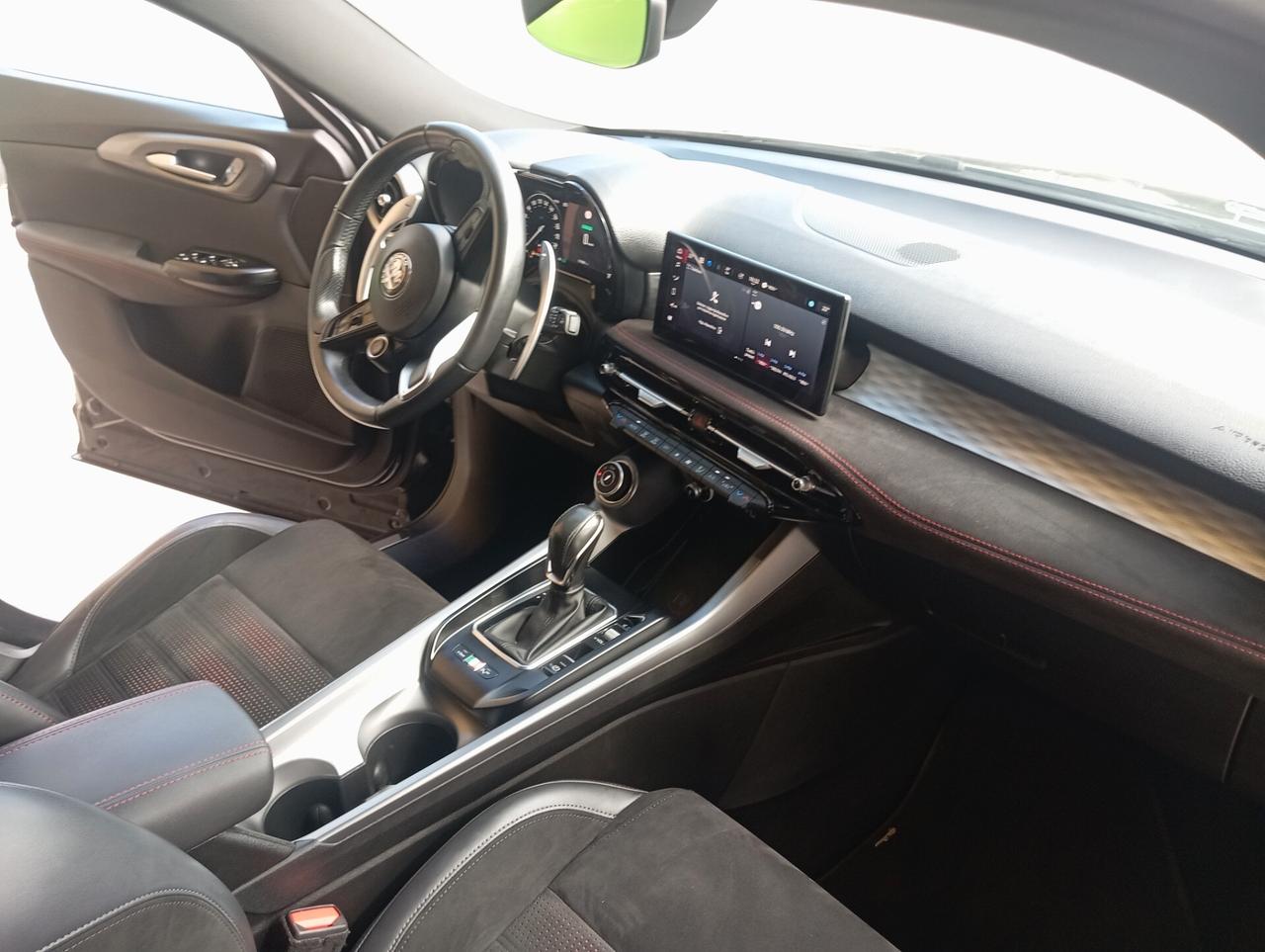 Alfa Romeo Tonale 1.3 280 CV PHEV AT6 Q4 Veloce