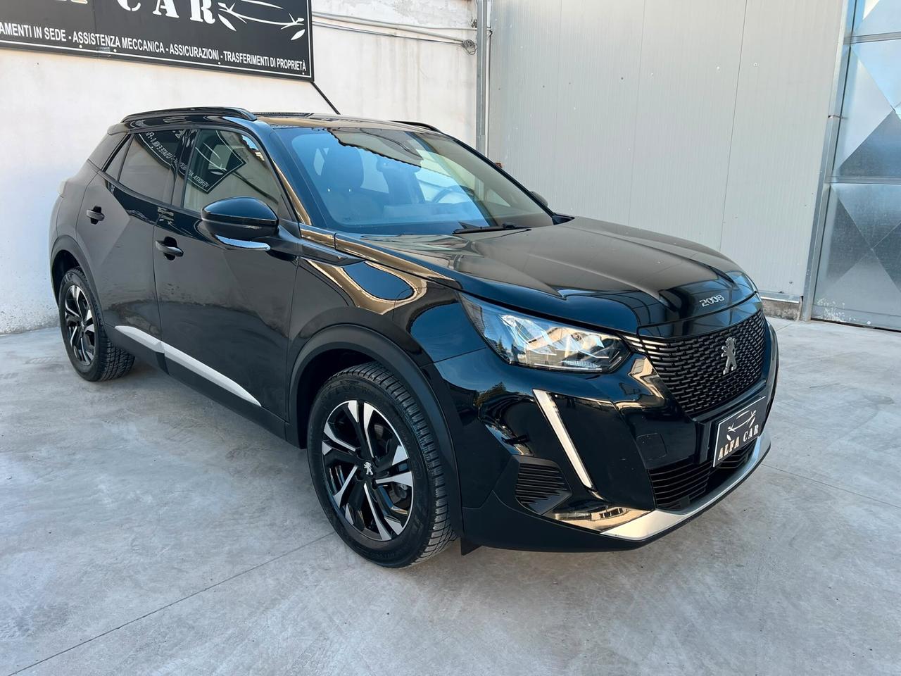 PEUGEOT 2008 1.2 PureTech 130CV 2023!!! ALLURE!!!