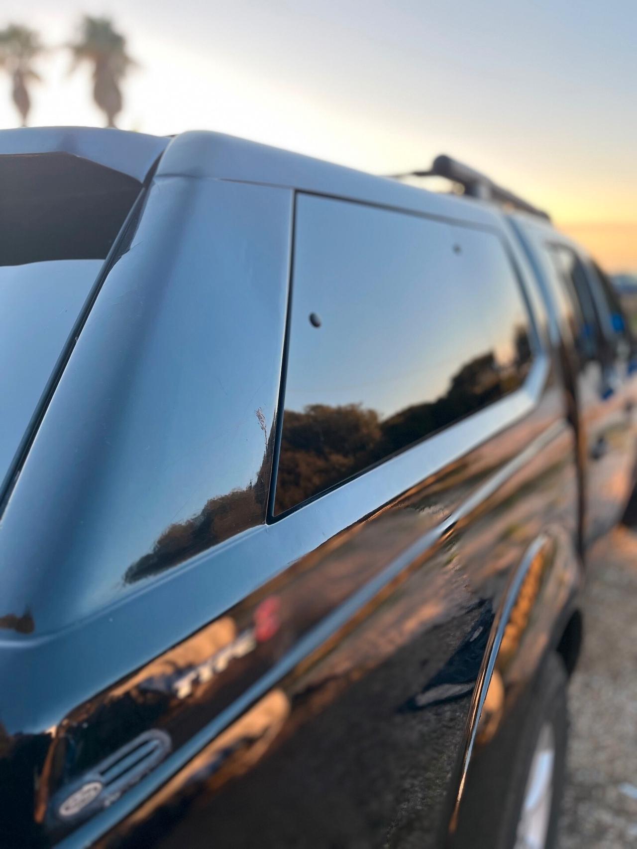 Nissan Navara 2.5 dCi 190CV 4 porte Double Cab XE