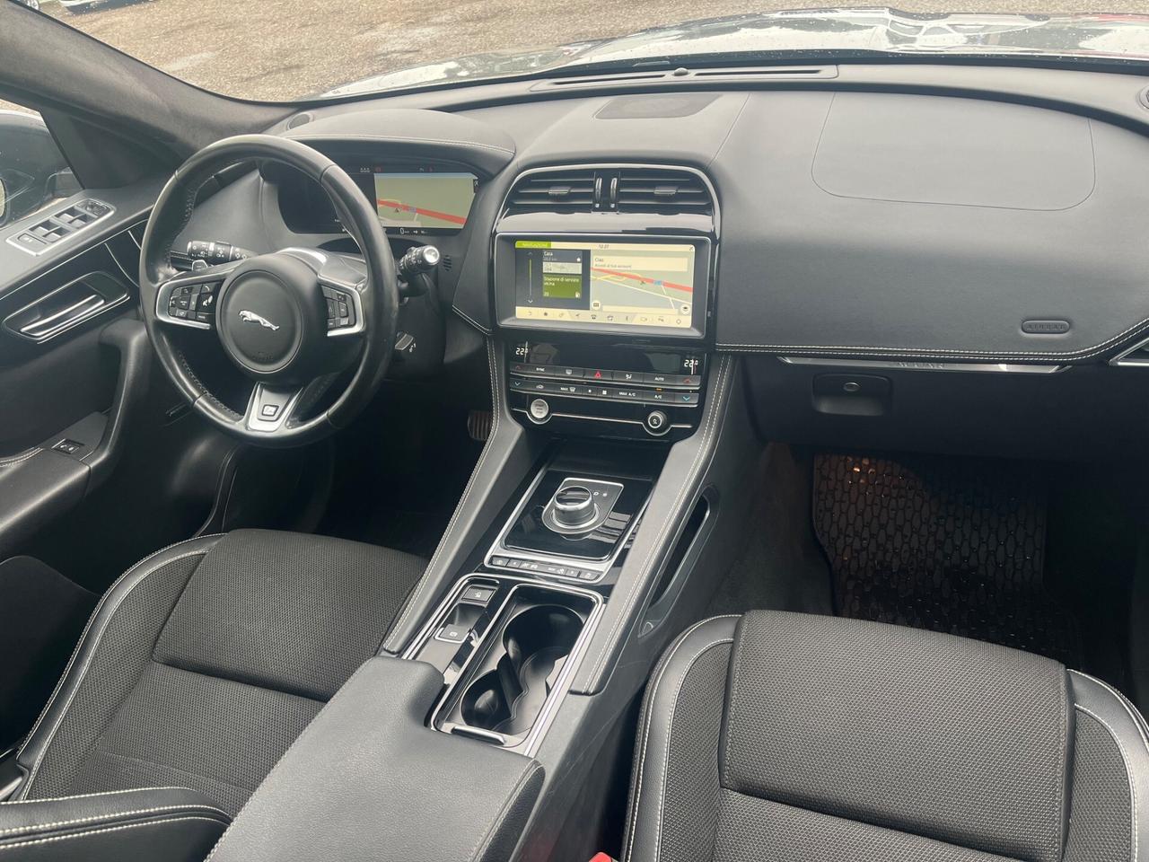 Jaguar F-Pace 2.0 D 180 CV AWD aut. R-Sport full optional