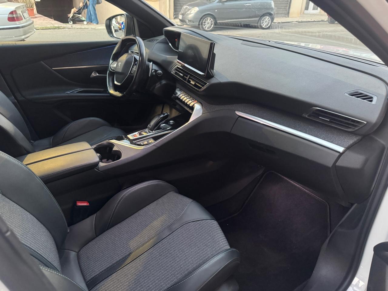 Peugeot 3008 1.5 BlueHDi 130 cv Allure Pack