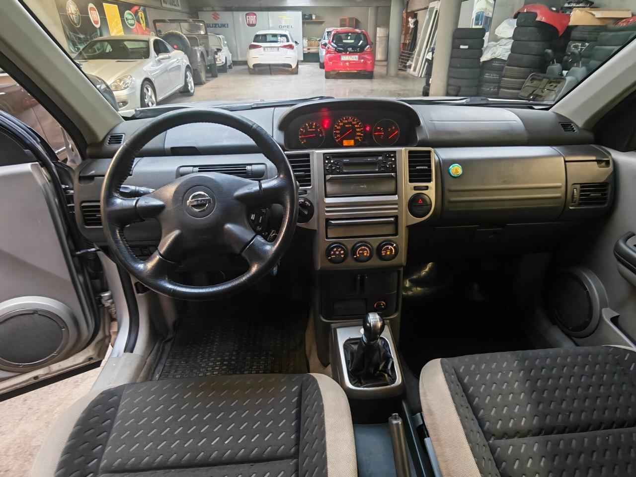 Nissan X-Trail 2.2 dCi 4x4 UNIPRO'