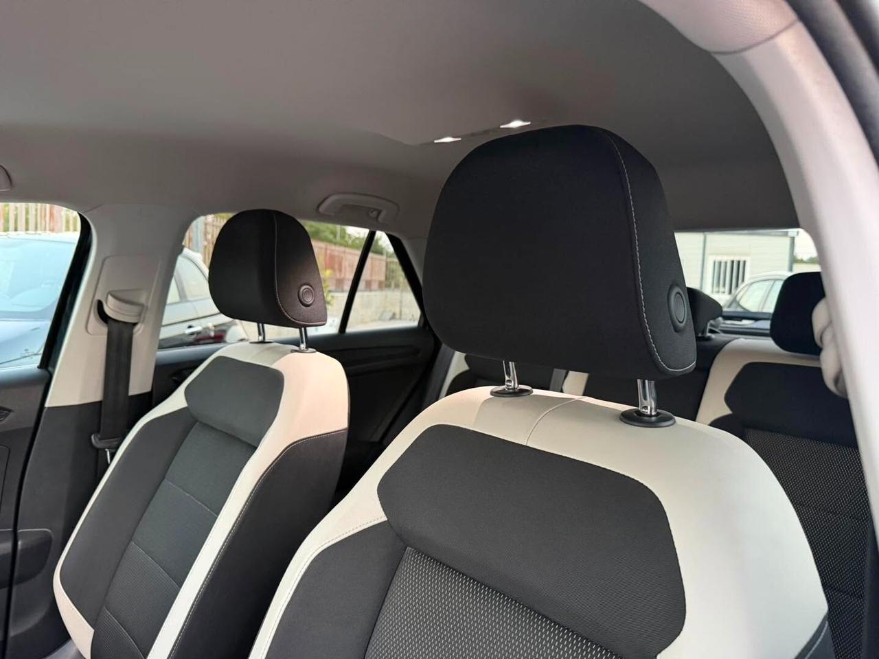Volkswagen T-Roc 1.6 TDI 116CV 6M FULL OPTIONAL