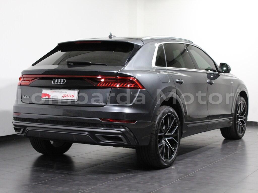 Audi Q8 50 3.0 tdi mhev quattro tiptronic