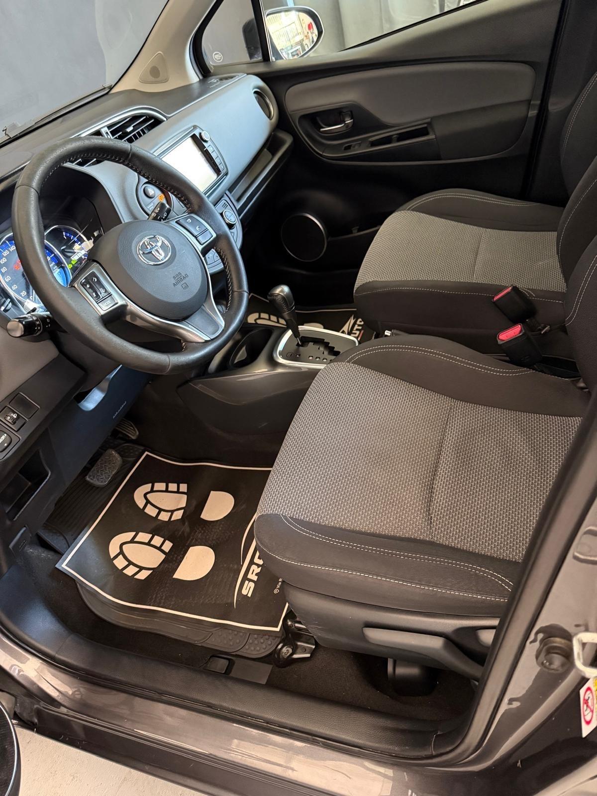 Toyota Yaris 1.5 Hybrid 5 porte Active