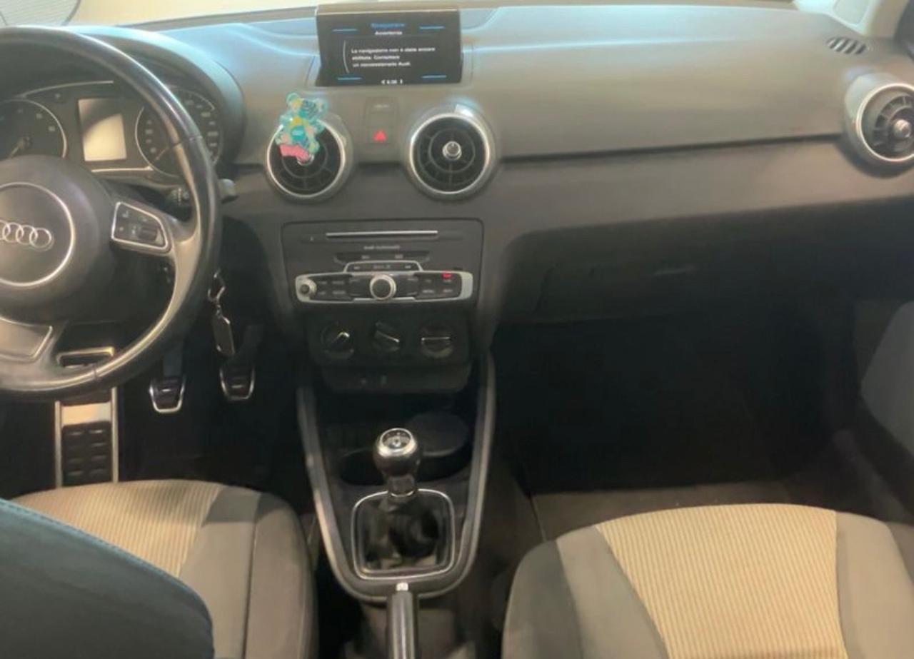 AUDI A1 Sportback 1.0 TFSI Metal Plus