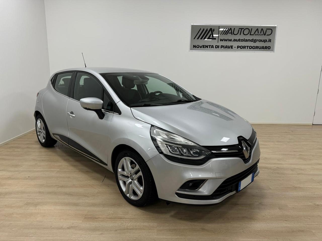 Renault Clio dCi 8V 75CV Start&Stop 5 porte ***** NEOPATENTATI*****