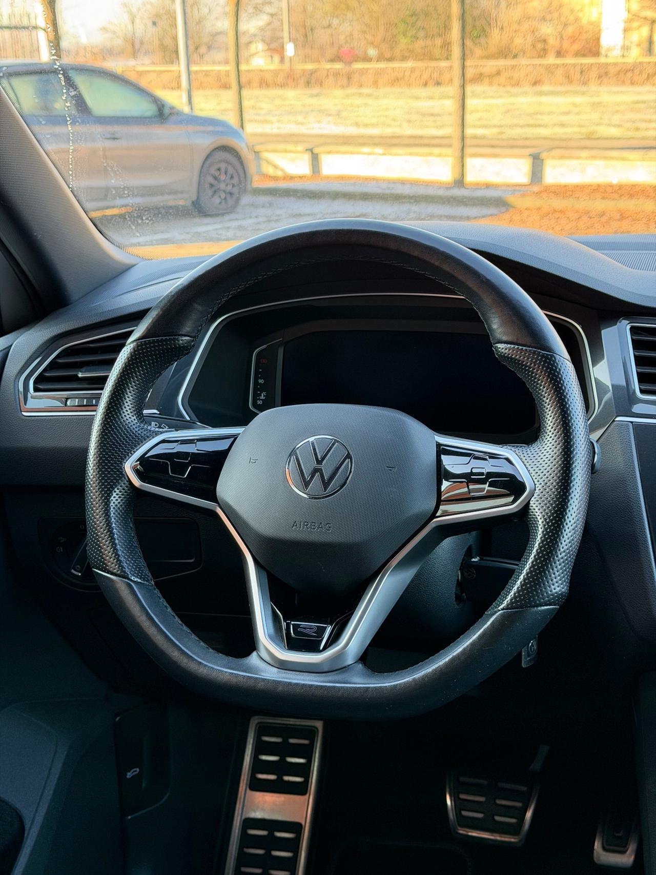 Volkswagen Tiguan 1.5 TSI 150 CV DSG ACT R-Line