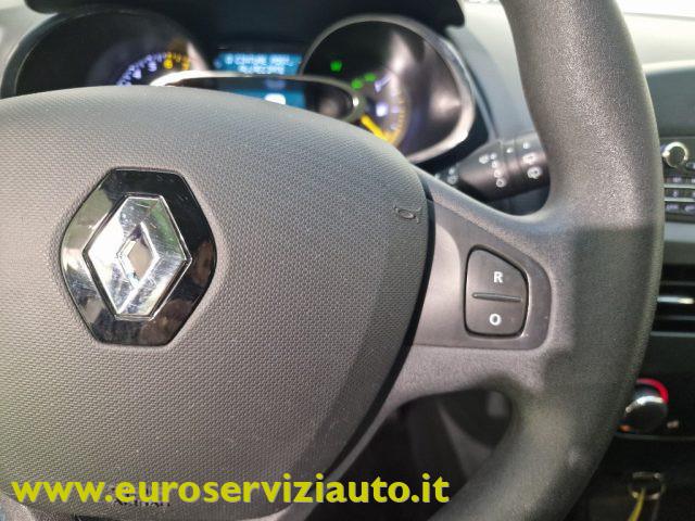 RENAULT Clio 1.2 75CV 5 porte Wave