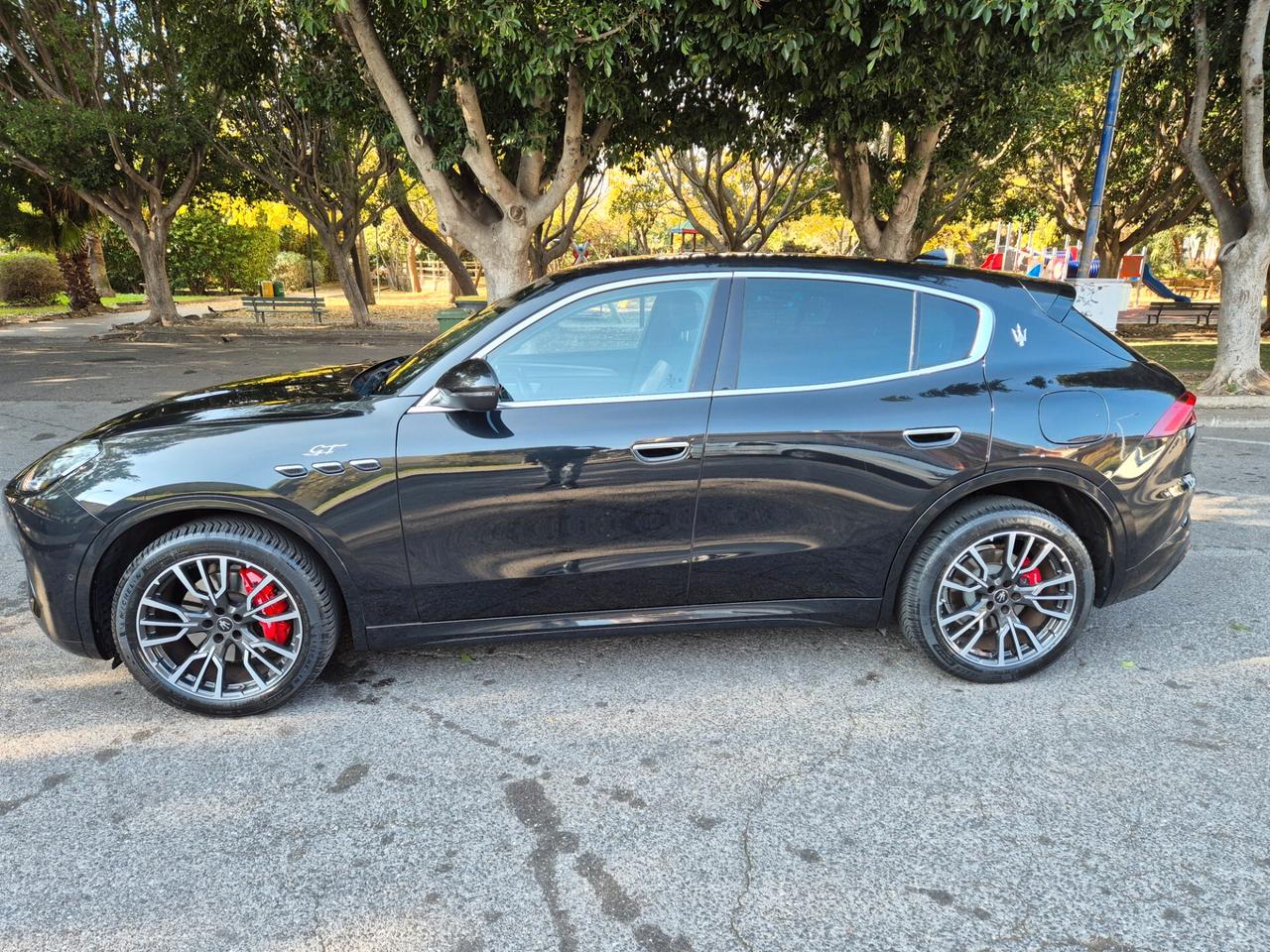 Maserati Grecale MHEV 300 CV AWD GT