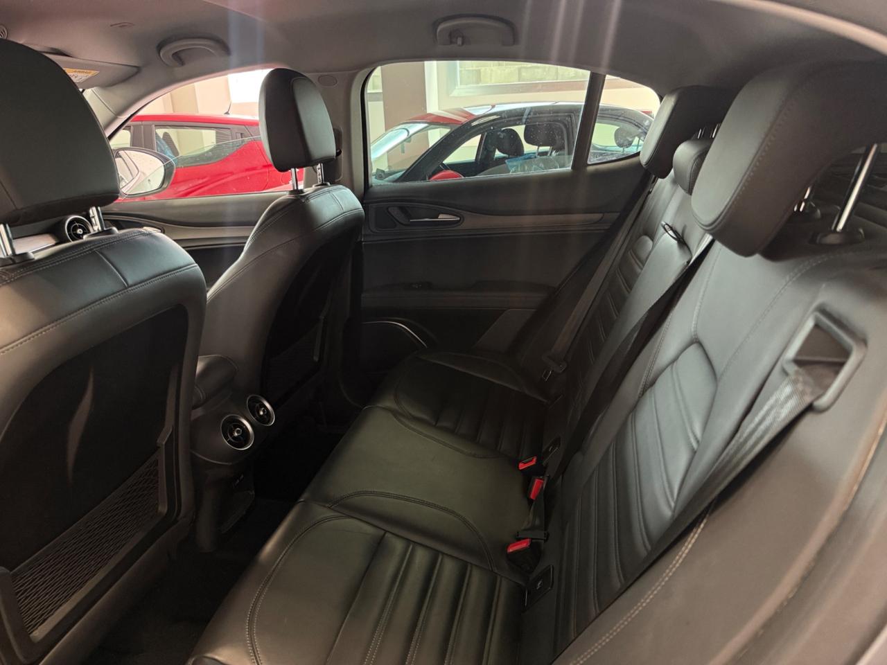 Alfa Romeo Stelvio 2.0 Turbo 280 CV AT8 Q4 Executive