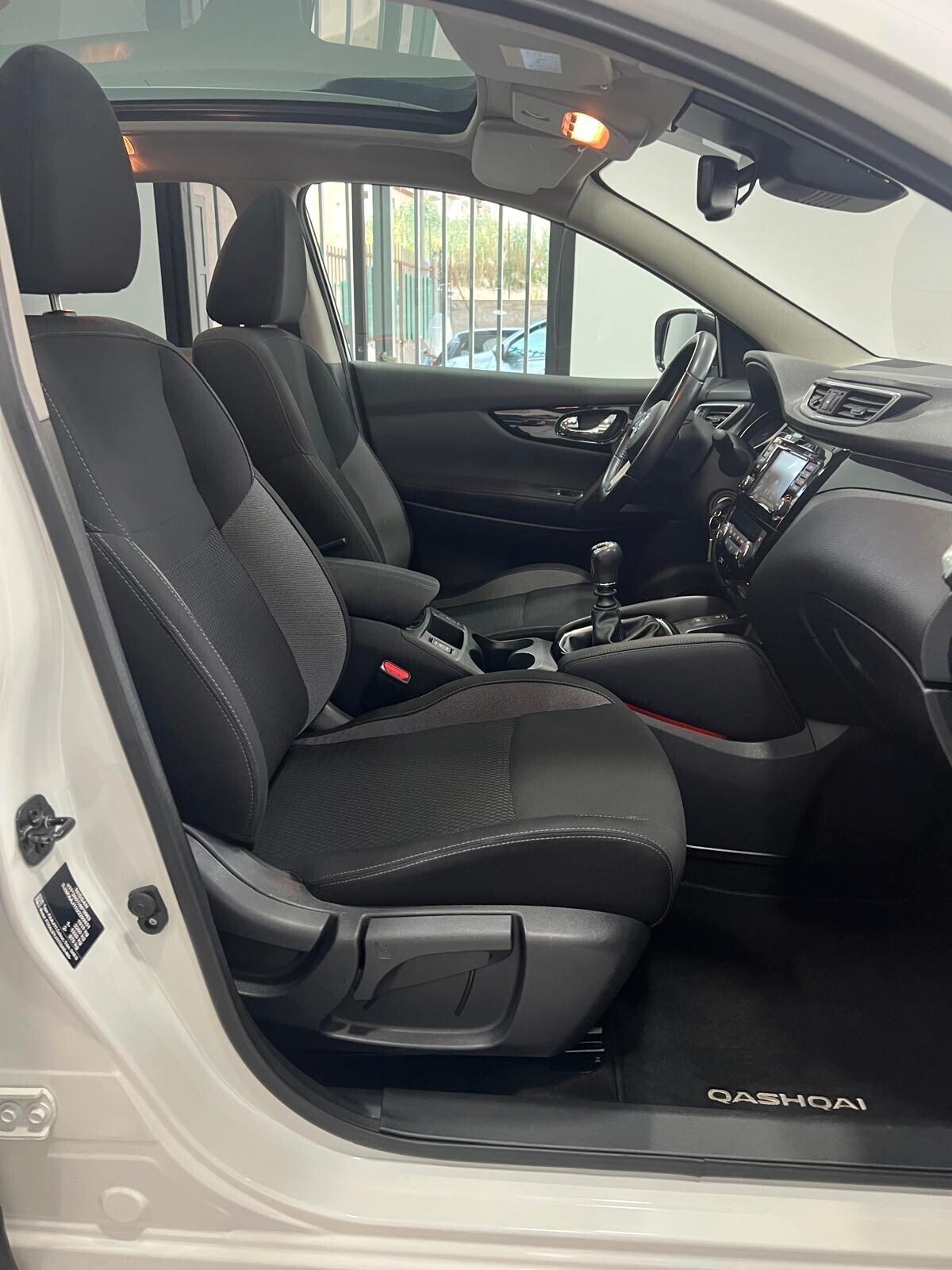 Nissan Qashqai 1.5 dCi Tekna