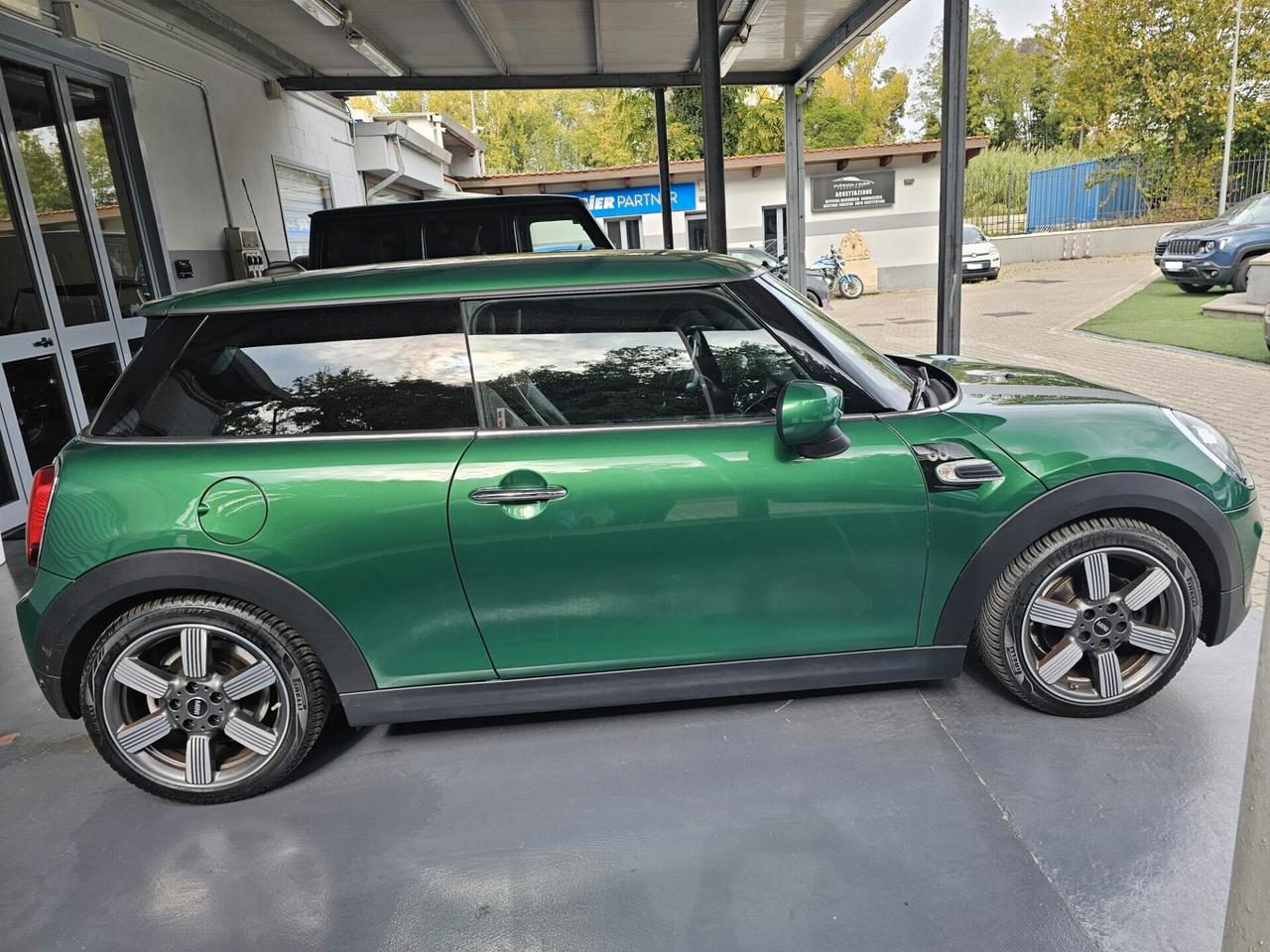 Mini 3p 1.5 One 60 Years 102cv auto