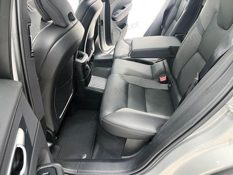 Volvo XC60 XC60 T6 PLUG IN PLUS DARK AWD AUT