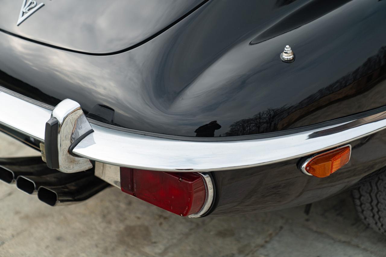 JAGUAR E-TYPE COUPE 5.3 V12 - RDS01849