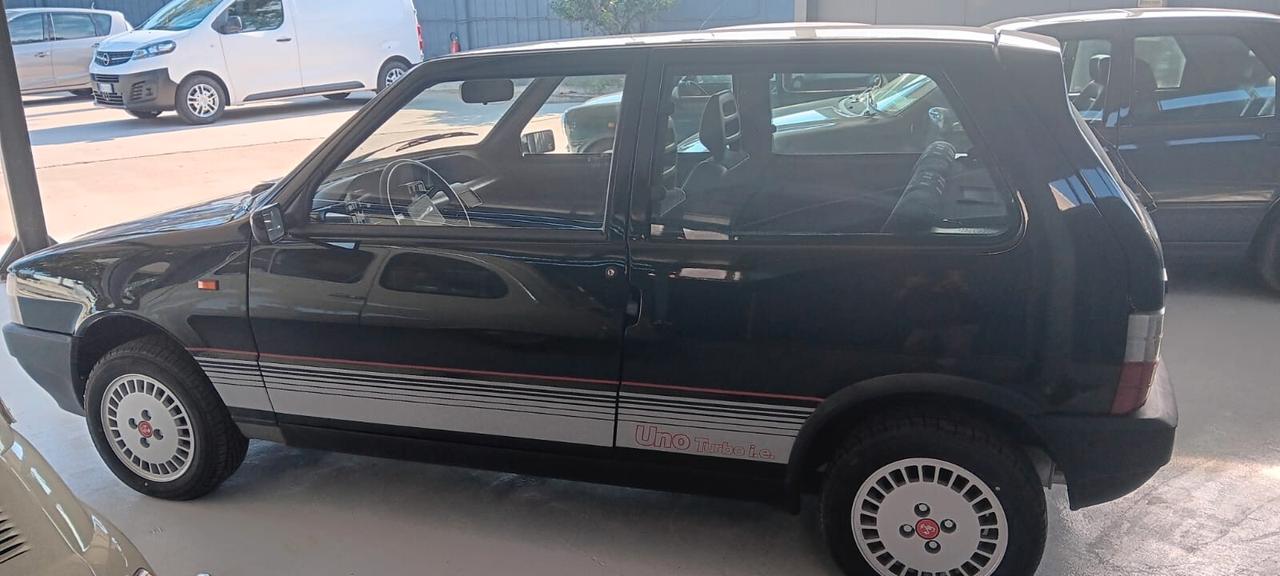 Fiat Uno turbo i.e. 3 porte Antiskid