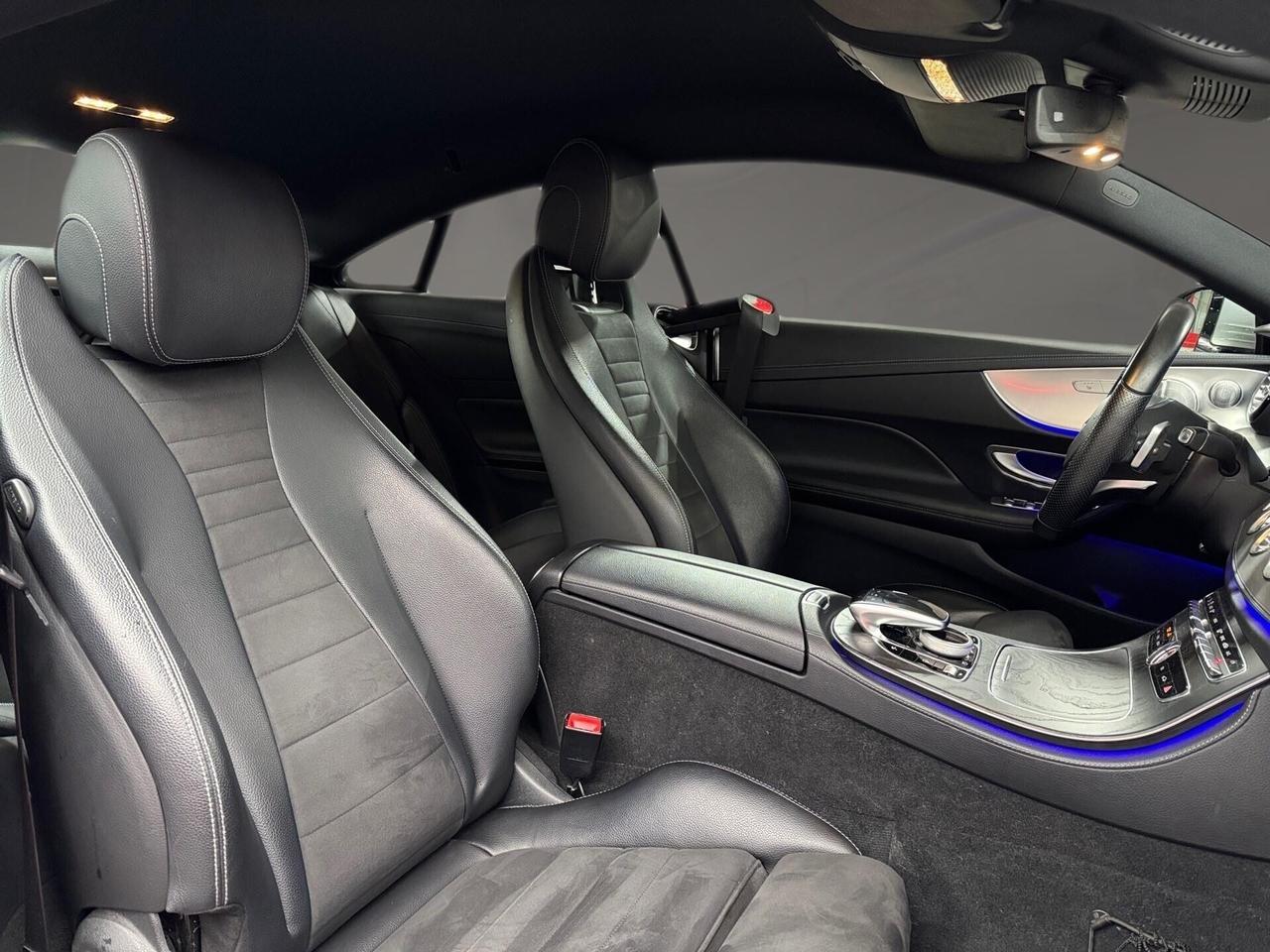 Mercedes-benz E 220 d Coupé Premium AMG Nig