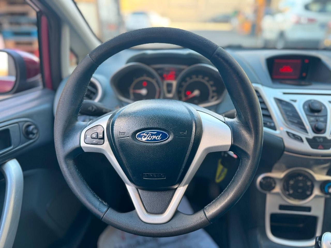 Ford Fiesta 1.4 TDCi 5p. Titanium