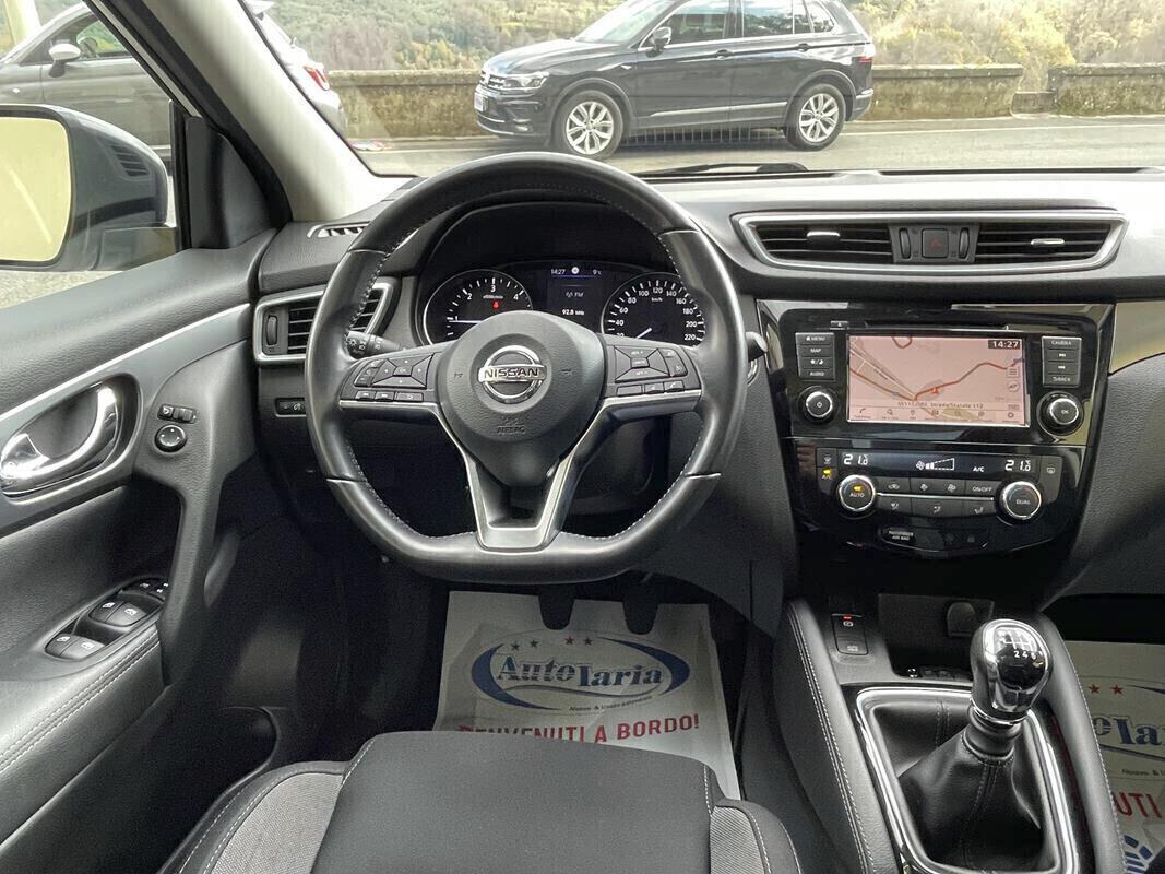 Nissan Qashqai 1.5 dCi 115cv N-Connecta Navi-Tetto Panoramic-Telecamere 360-Cerchi 18-Gancio traino