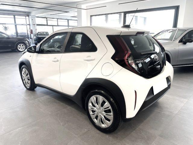 TOYOTA Aygo X 1.0 VVT-i 72 CV Active