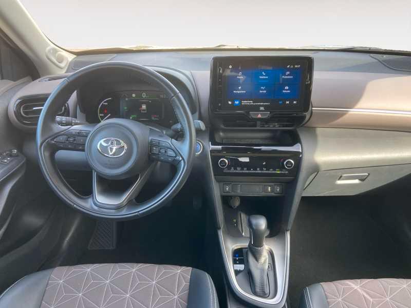 TOYOTA Yaris Cross 1.5h Lounge fwd 116cv e-cvt
