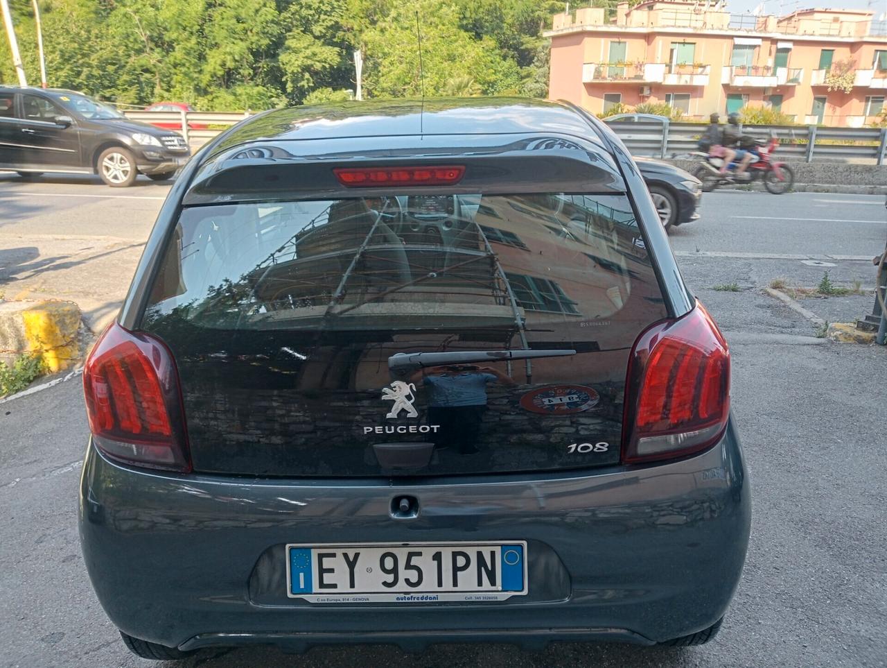 Peugeot 108 VTi CV 68 uniproprietario 3 porte