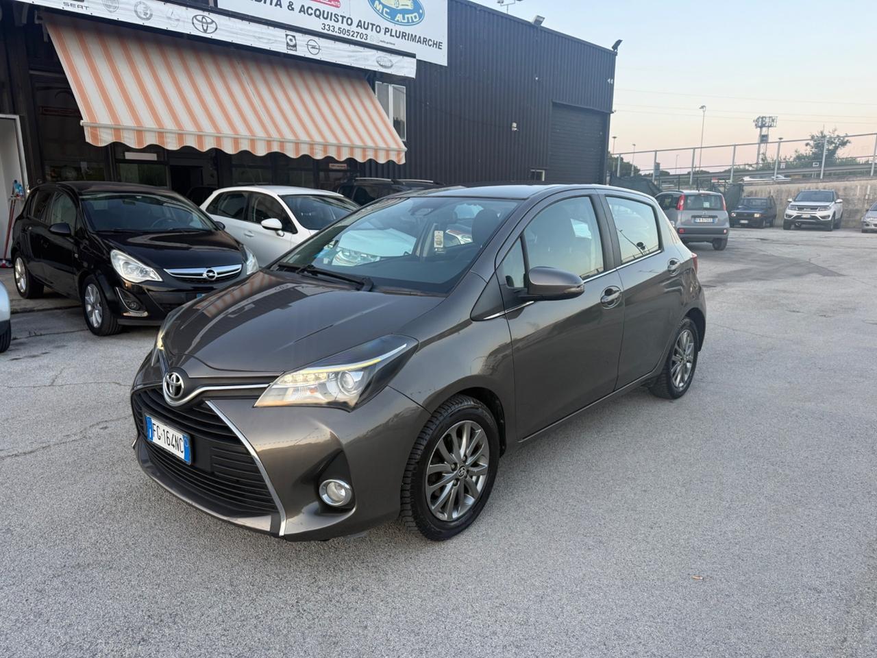 Toyota Yaris 1.0 5 porte Lounge