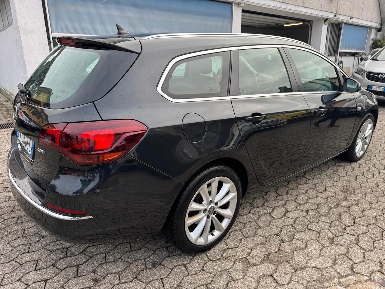 Opel Astra 1.7 CDTI 110CV Sports Tourer Elective