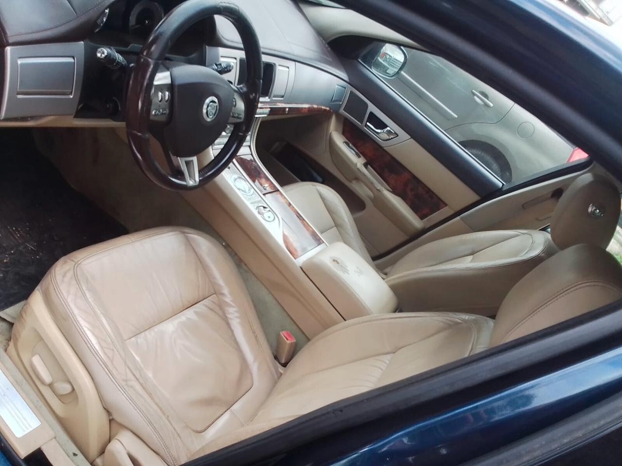 Jaguar XF 3.0 D V6