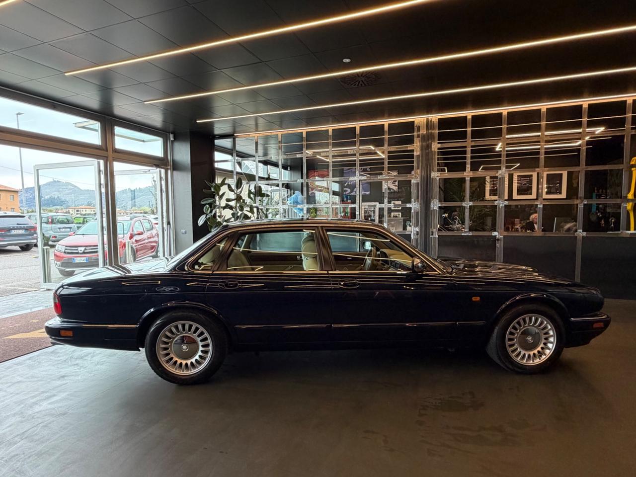 Jaguar XJ XJ6 4.0 cat -UNIPROPRIETARIO-