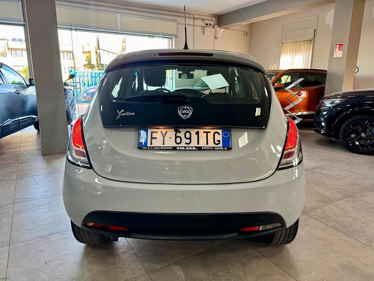 Lancia Ypsilon 1.2 69 CV S&S Gold 2019