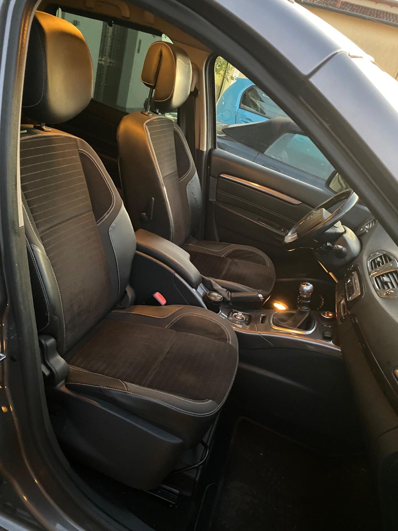 Renault Scenic Scénic XMod Cross 1.5 dCi 110CV Energy