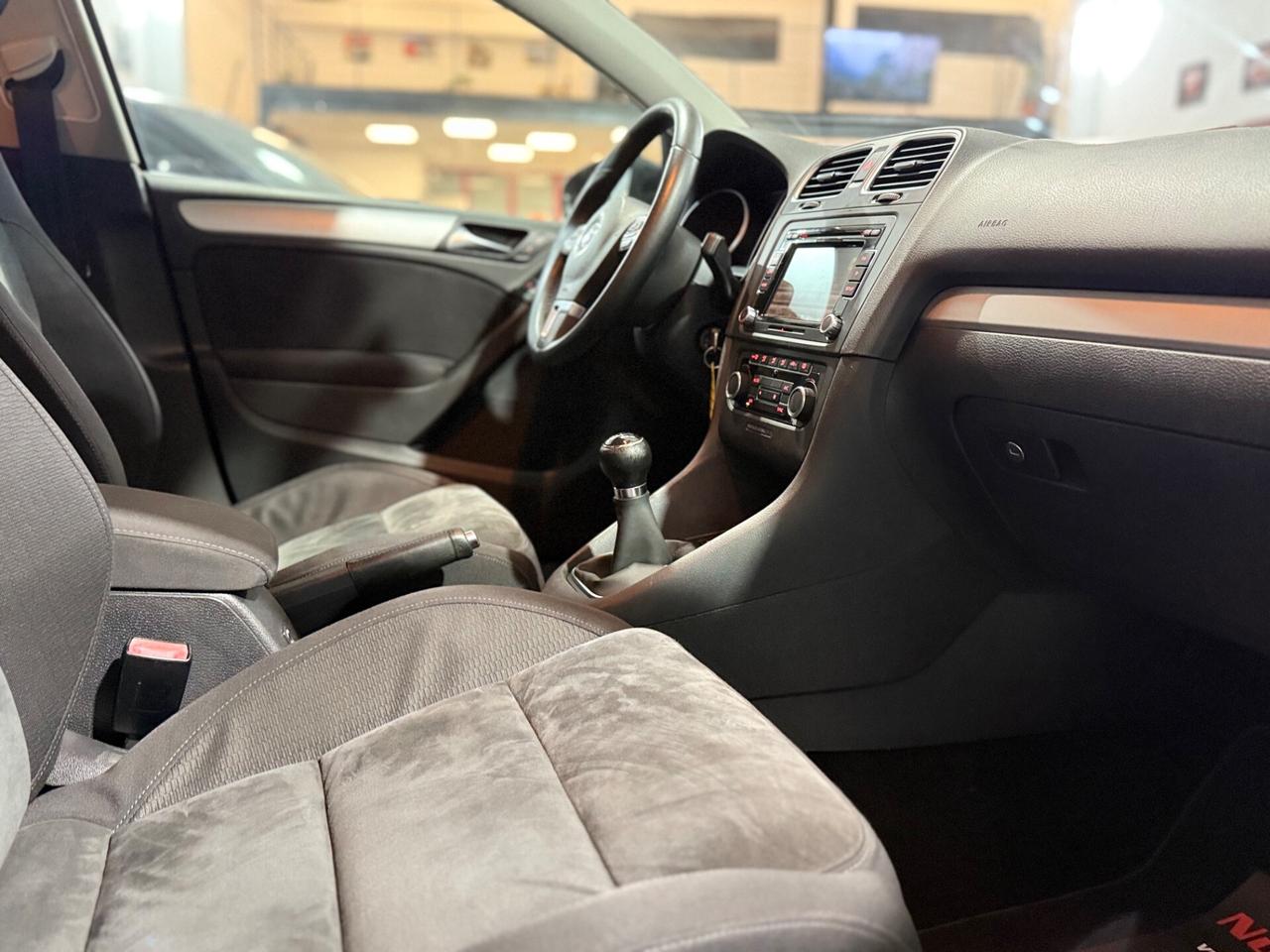 Volkswagen Golf 6 1.6 TDI 5p. Highline BlueMotion Technology